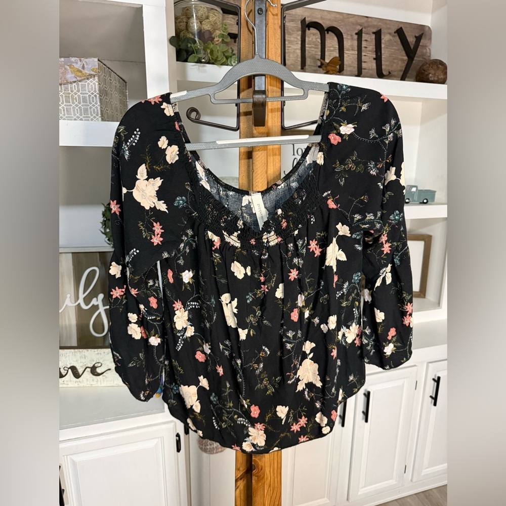 Peppermint Black Floral Blouse Off Sholder